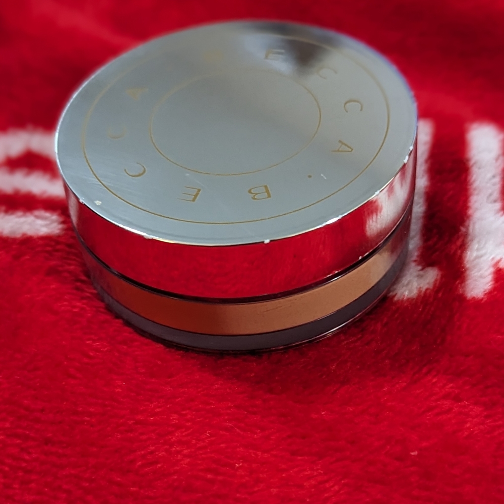 Becca Hydra-Mist Set and Refresh Powder